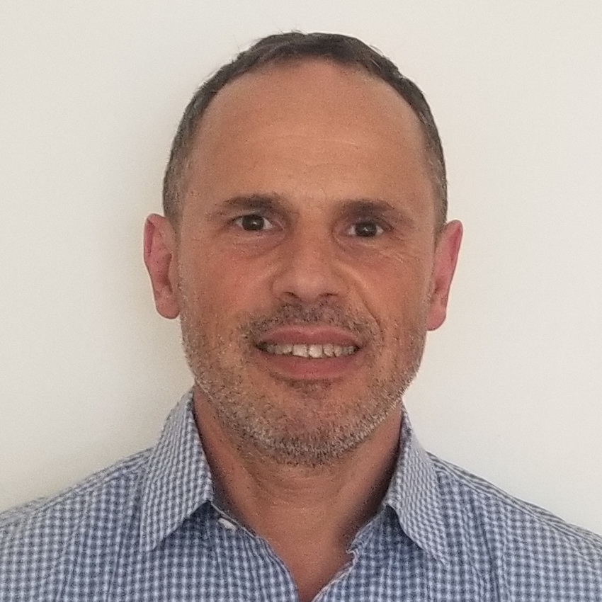 Lic. Claudio García